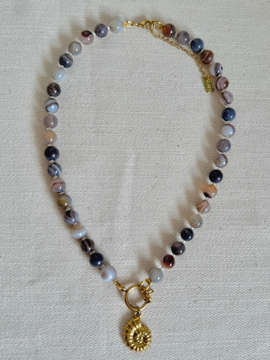 Shell Agata Necklace