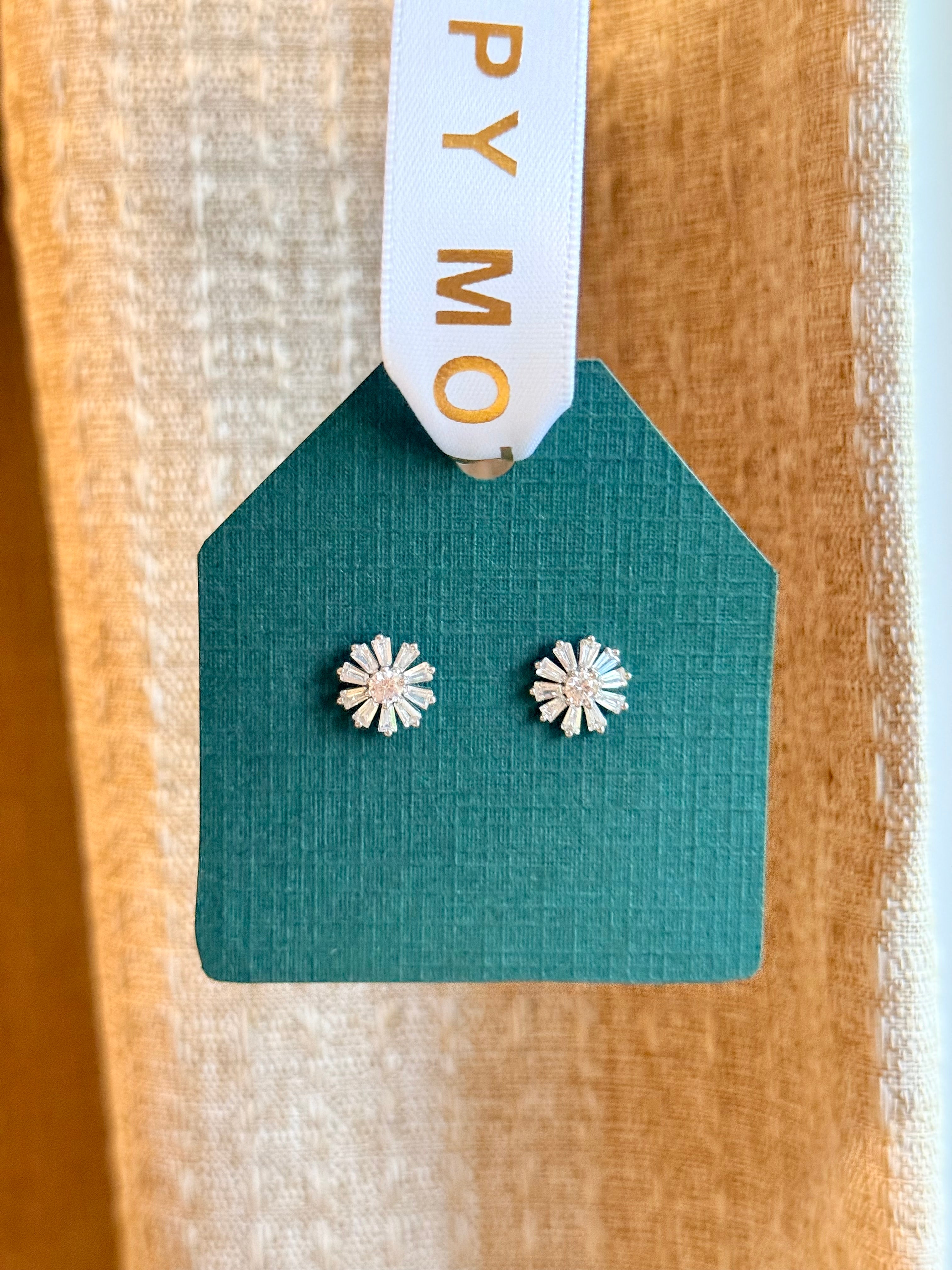 Daisy Silver Earrings